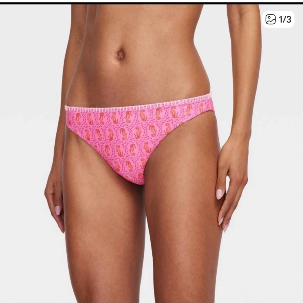 NWT Roller Rabbit Pink Seahorse Bikini Bottom - Picture 1 of 3